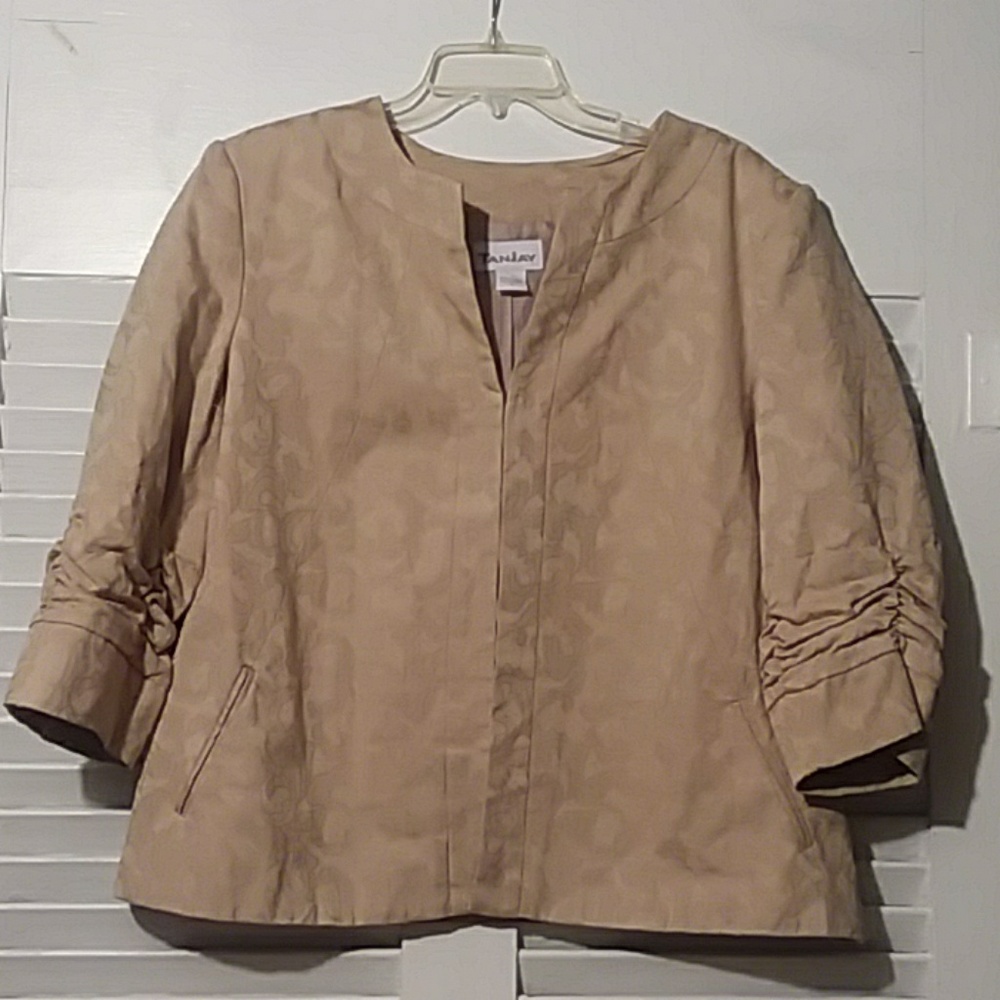 Beautiful TanJay Blazer